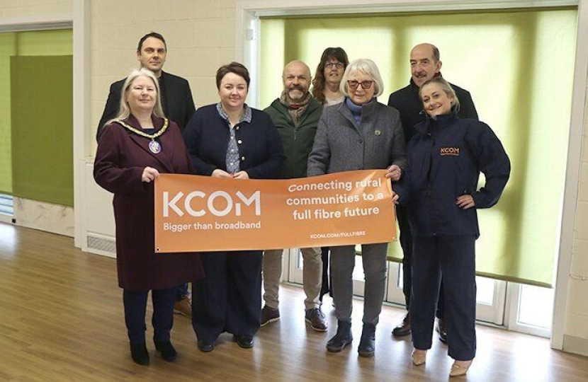 Holly Mumby-Croft MP at KLASSIC Park Community Hub with KCOM. 