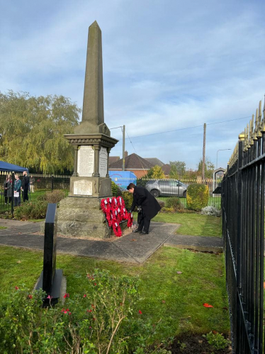 Holly Mumby-Croft MP attends Kirton in Lindsey Service of Remembrance